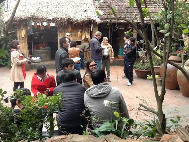 Le projet de préservation du patrimoine culturel du village ancien de Duong Lam - ảnh 2
